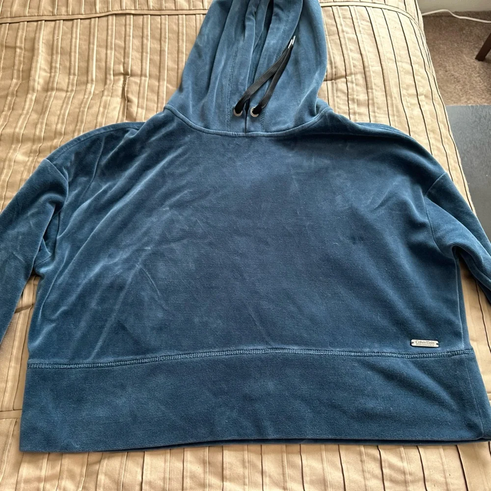 Velvet teal jogging suit/sweats - Picture 2 of 3